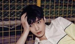 张艺兴爆料李现视频播放